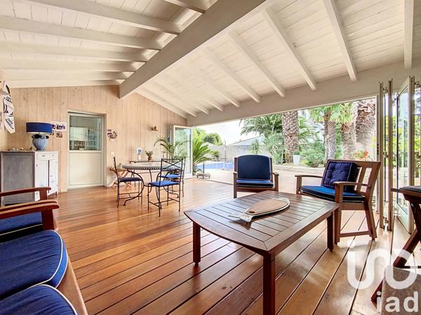 Maison à vendre 7 pièces 196 m² Saint-Martin-de-Ré