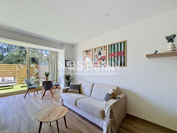 Cagnes-sur-Mer - 2 pièces - Rez-de-Jardin - 37 m² - Parking - Rénové