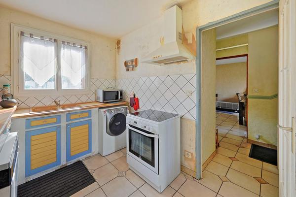 Maison 96m² de 3 chambres à vendre à Lieusaint // RAVALEMENT FAIT !