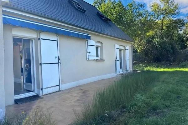 Maison individuelle à vendre à Cinais dans l'Indre-et-Loire (37500), ref : 37049-81