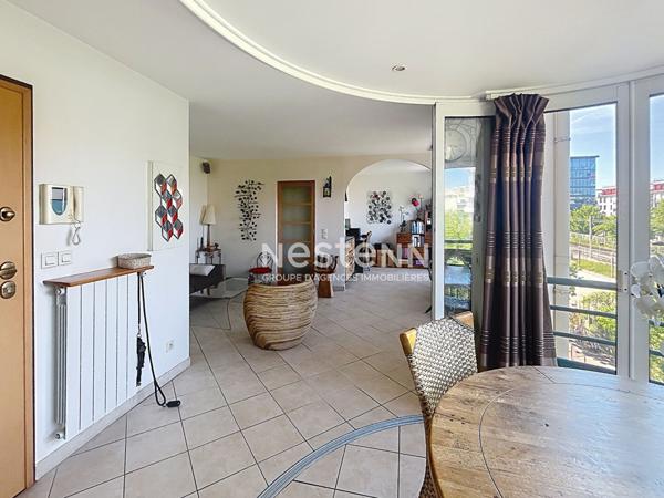 Issy Les Moulineaux-La Ferme 3 pièces 60.5m2 sans vis à vis