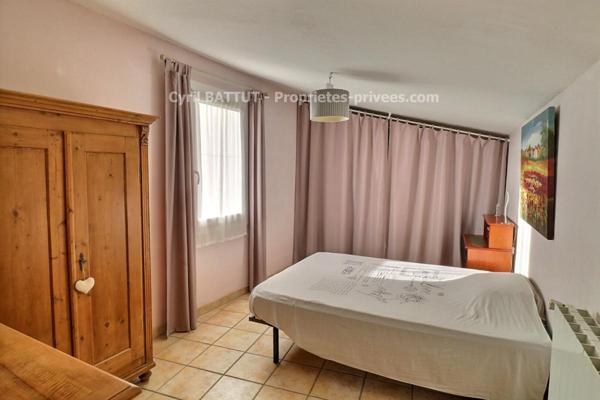 Maison de village rénovée avec terrain constructible - Lédignan