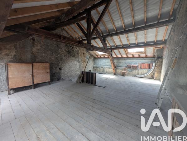 Studio à vendre 108,35 m² Allevard