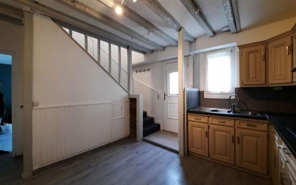 Appartement à louer    3 pièces • 51,87 m2 Égly