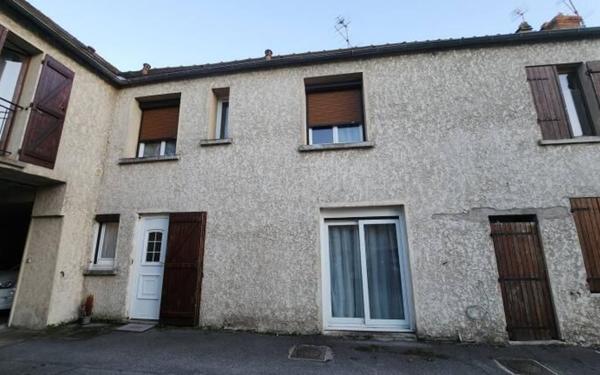Appartement à louer    3 pièces • 51,87 m2 Égly