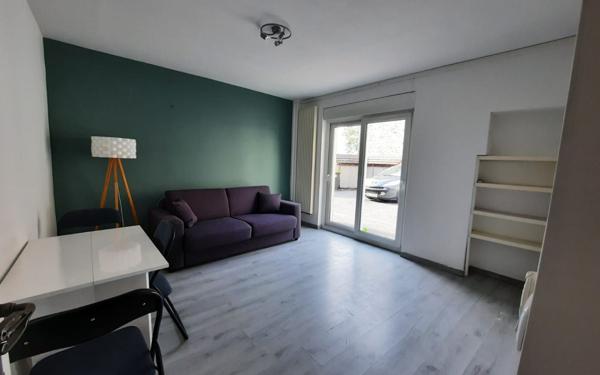 Appartement à louer    3 pièces • 51,87 m2 Égly