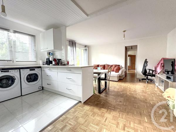 Appartement T3 à vendre  3 pièces - 59 m2 LA CELLE ST CLOUD - 78