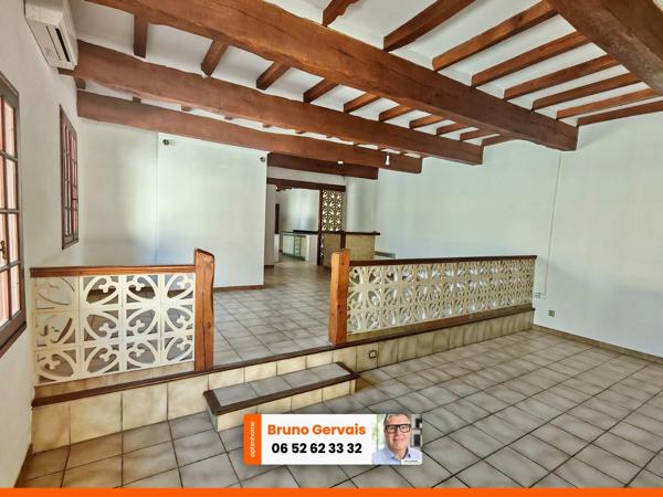 Maison familiale 150 m² avec garage, bureau indépendant, terrasse et grand espace de stockage à Frontignan