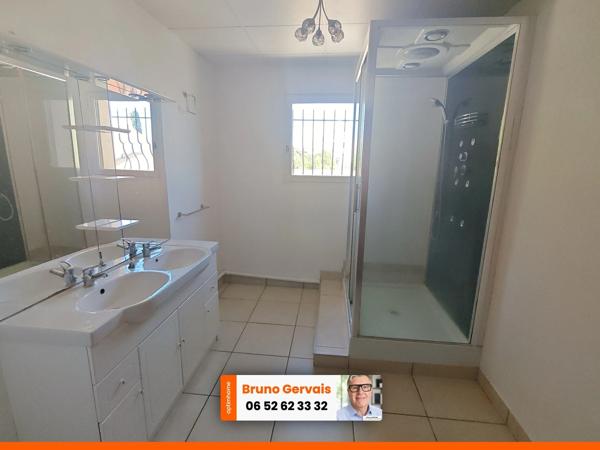 Maison familiale 150 m² avec garage, bureau indépendant, terrasse et grand espace de stockage à Frontignan