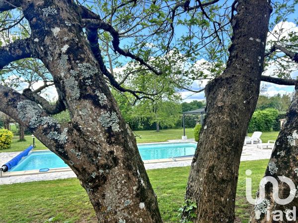 Maison à vendre 7 pièces 170 m² Montpon-Ménestérol