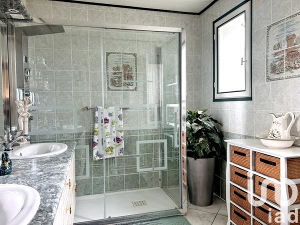 Maison à vendre 7 pièces 170 m² Montpon-Ménestérol