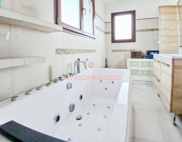 Maison à vendre 6 pièces de 145 m²