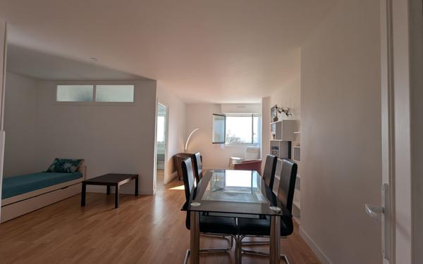 Appartement à vendre    2 pièces • 46,38 m2 Royan