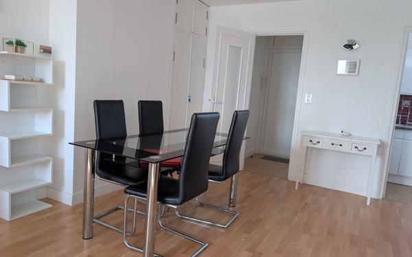 Appartement à vendre    2 pièces • 46,38 m2 Royan