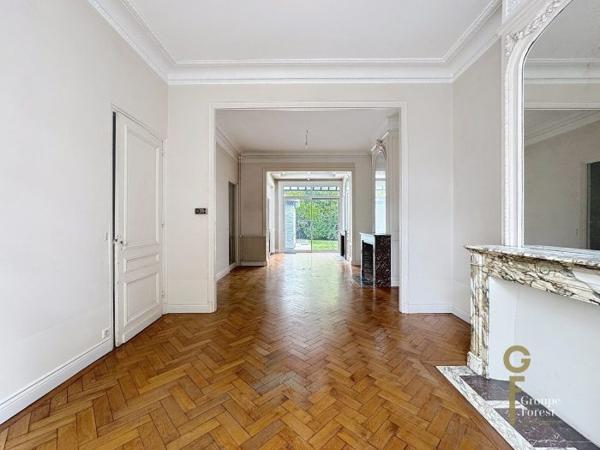 Maison mitoyenne 2 côtés Marcq-en-Baroeul 159 m²