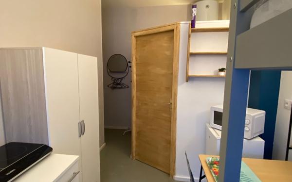 Appartement à vendre    1 pièce • 14,61 m2 Pau