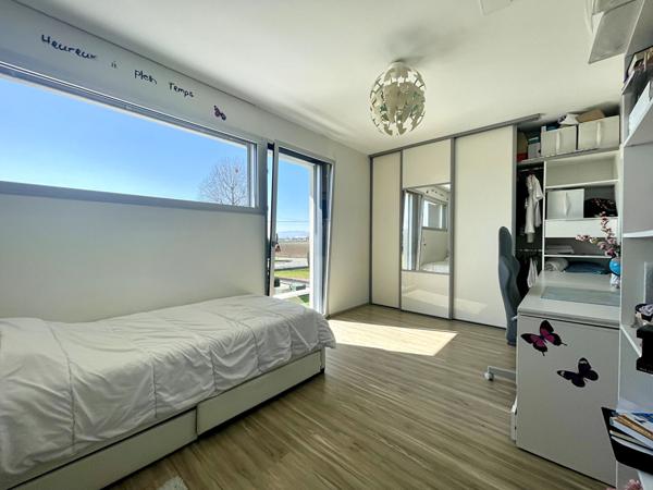 Maison 8 pièces 205 m2