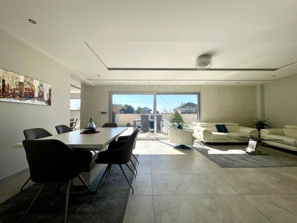 Maison 8 pièces 205 m2