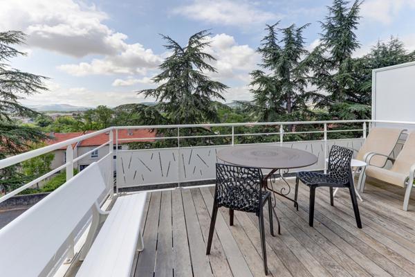 Maison de ville familiale, Le Cendre, 108 m², Jardin, Terrasse, 3 chambres, 5 pièces