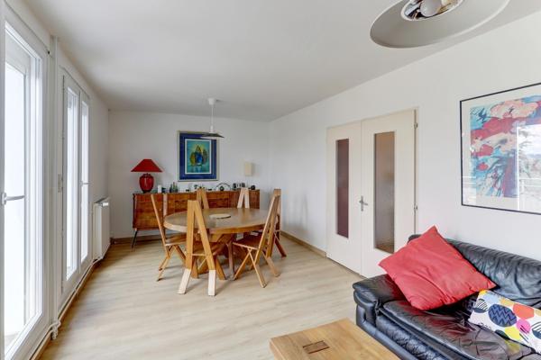 Maison de ville familiale, Le Cendre, 108 m², Jardin, Terrasse, 3 chambres, 5 pièces