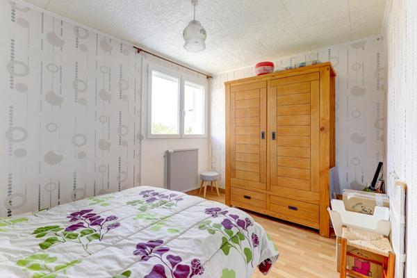 Maison de ville familiale, Le Cendre, 108 m², Jardin, Terrasse, 3 chambres, 5 pièces