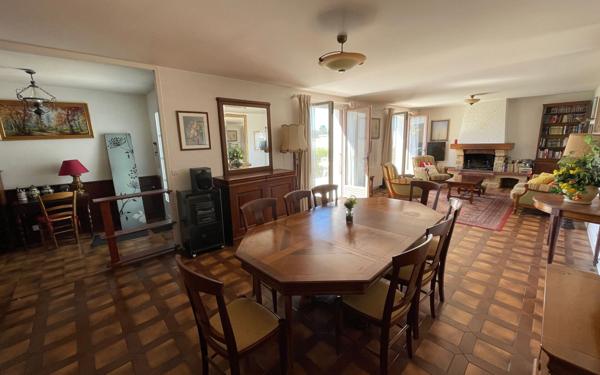 Maison à vendre    5 pièces • 155 m2 La Rochelle