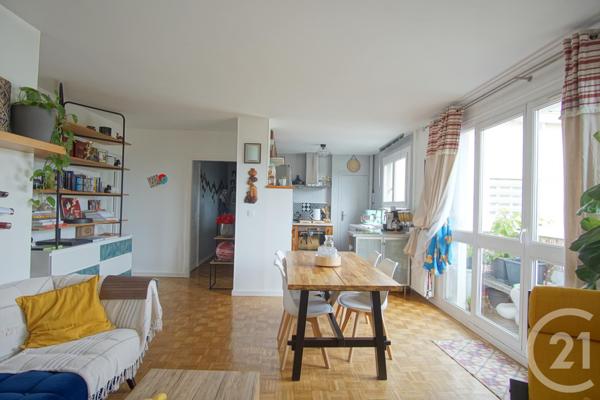 Appartement F5 à vendre  5 pièces - 81,57 m2 CHOISY LE ROI - 94