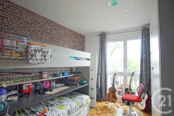 Appartement F5 à vendre  5 pièces - 81,57 m2 CHOISY LE ROI - 94