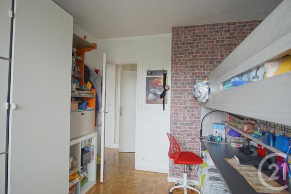 Appartement F5 à vendre  5 pièces - 81,57 m2 CHOISY LE ROI - 94
