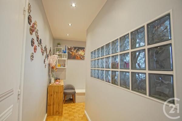 Appartement F5 à vendre  5 pièces - 81,57 m2 CHOISY LE ROI - 94