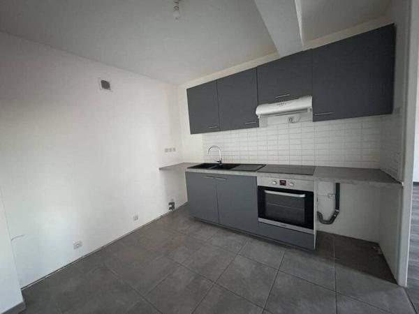 Appartement 4 pièces                                        - 69590 Saint-Symphorien-sur-Coise Réf : 11445