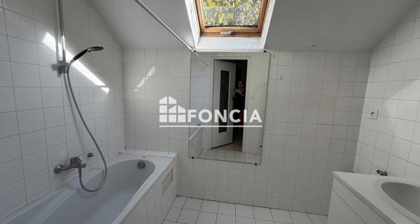 Location Appartement 2 pièces 69.33 m² - Annemasse 74100