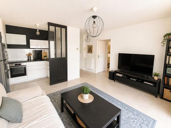 BRUGES TASTA : Appartement T2 libre de toute occupation