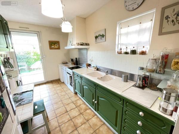 Appartement à vendre à Manosque dans les Alpes-de-Haute-Provence (04100), ref : 025/1916