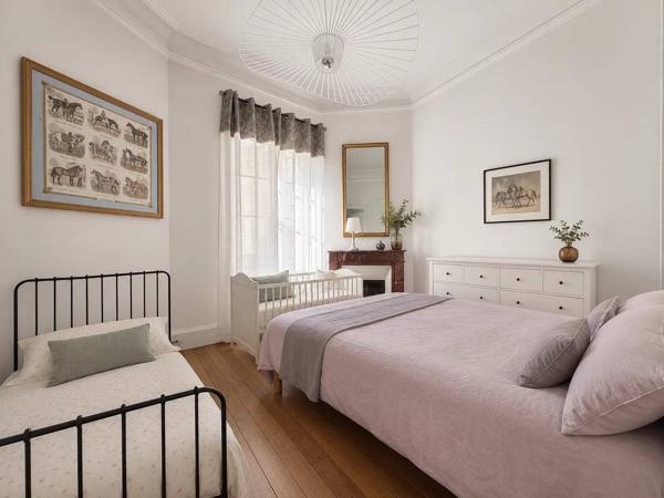 Appartement T7 - 167 m2 - Allée Jean Jaurès - 2ème étage - Ascenseur