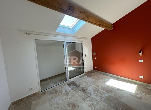 A VENDRE - PELISSANNE - Maison Rénovée - proche centre village