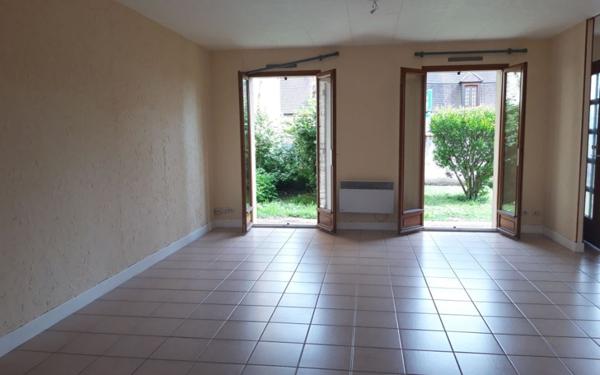 Maison à louer    4 pièces •  Coulanges-lès-Nevers