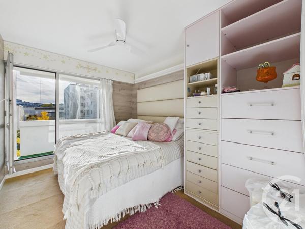 Appartement F4 à vendre  4 pièces - 83 m2 PARIS - 75012