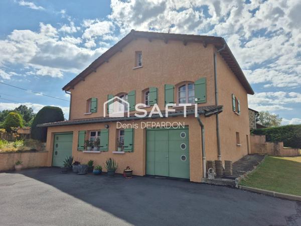 Villa avec grand terrain proche Craponne sur Arzon