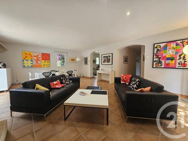 Maison à vendre  4 pièces - 127,10 m 2   SIX FOURS LES PLAGES  - 83