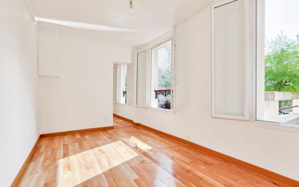 Appartement à vendre    2 pièces • 29,31 m2 Paris 11