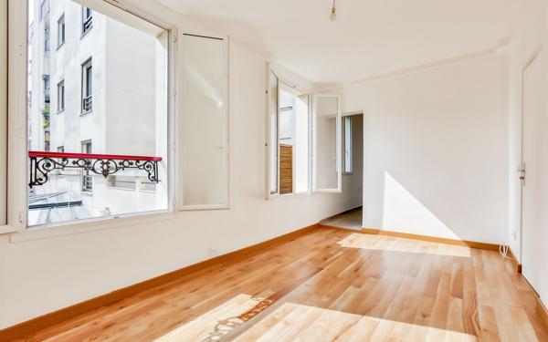 Appartement à vendre    2 pièces • 29,31 m2 Paris 11