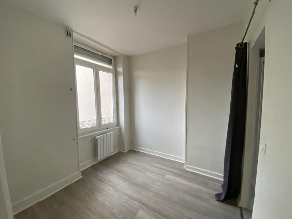 OFFRE DE RENTREE - T2 Clermont République 23 M2 - Clermont-Province