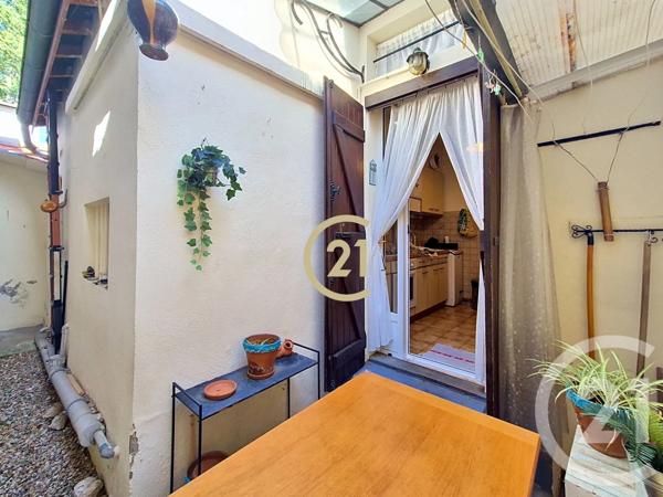 Maison à vendre  4 pièces - 49,23 m 2   SALON DE PROVENCE  - 13