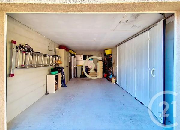 Maison à vendre  4 pièces - 49,23 m 2   SALON DE PROVENCE  - 13