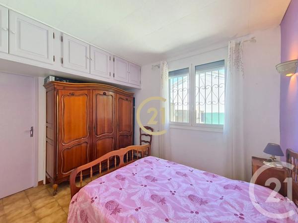 Maison à vendre  4 pièces - 49,23 m 2   SALON DE PROVENCE  - 13