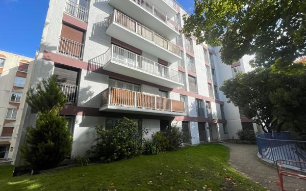 Appartement à vendre    5 pièces • 77 m2 Les Ulis