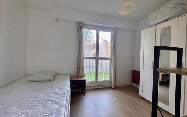 Appartement à vendre    5 pièces • 77 m2 Les Ulis