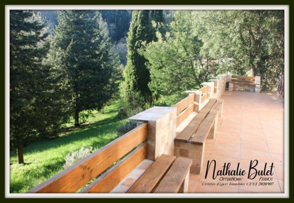 À vendre : Ensemble immobilier intergénérationnel et locatif à SAINT PONS DE THOMIERES (34)