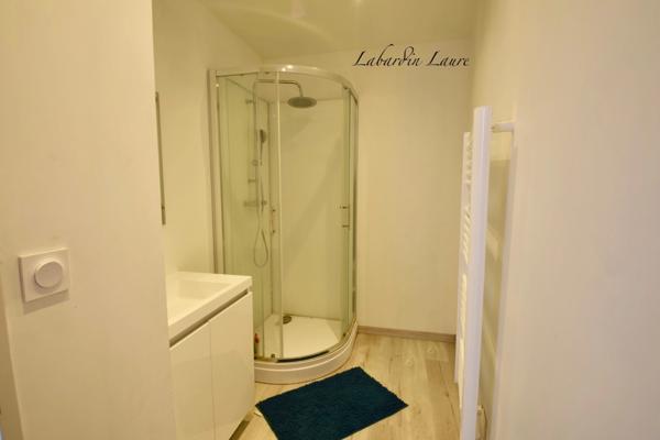 Ensemble immobilier proche de MARMANDE maison P5 de 140 m² - Terrain de 235,00 m²